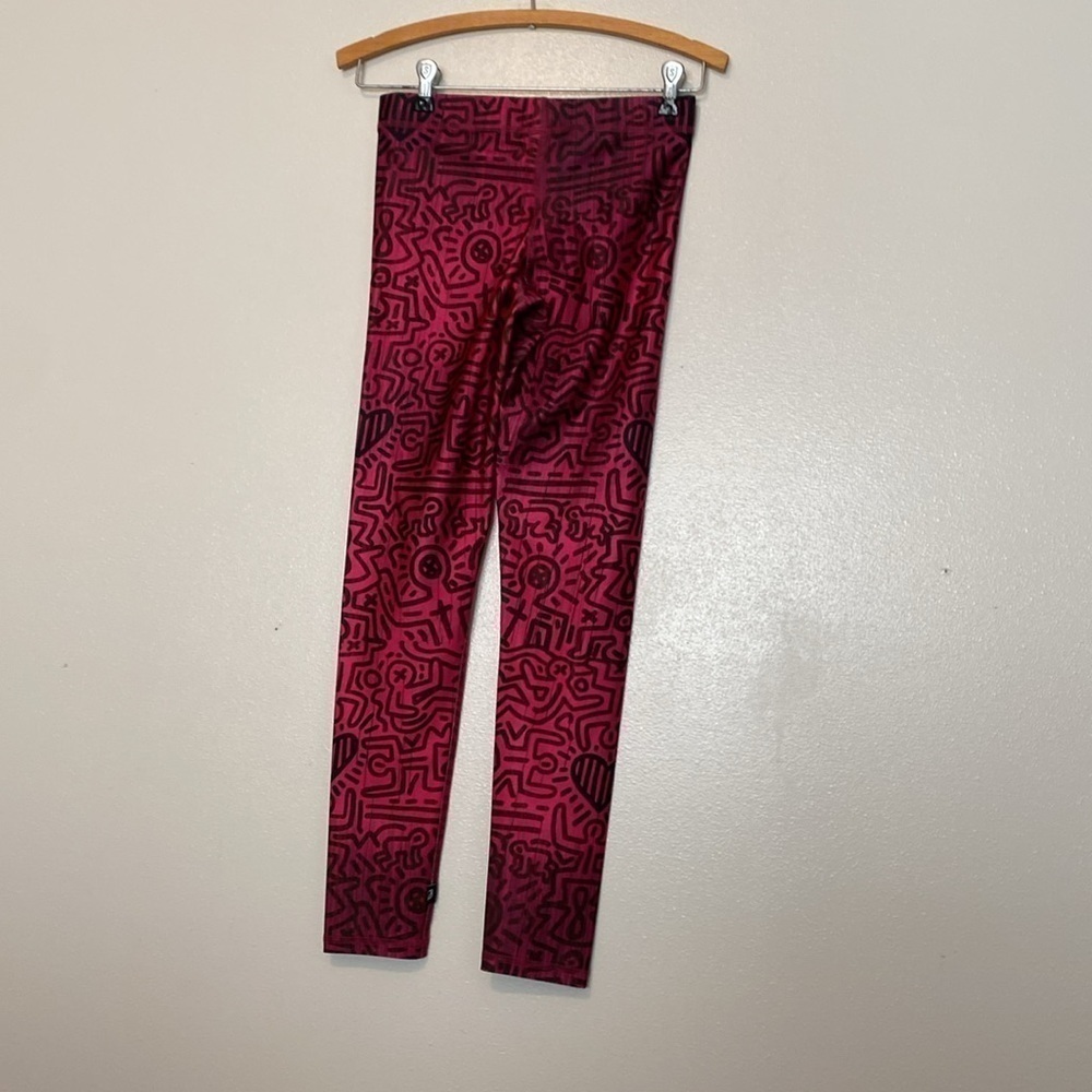 Terez X Keith Haring Printed Tall Band Legging Hanging Hearts in Harmony Pink xs - Picture 6 of 12
